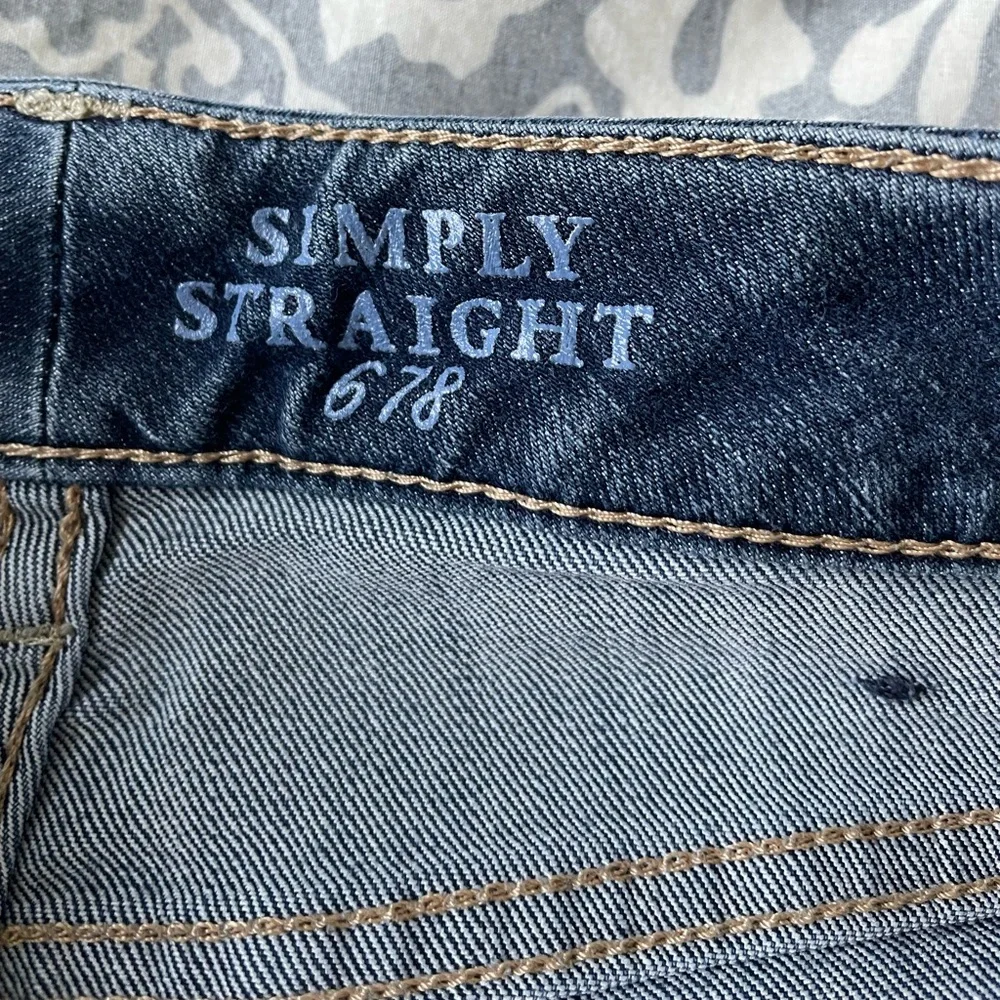 The Limited Simply Straight Jeans 4R - Picture 3 of 6